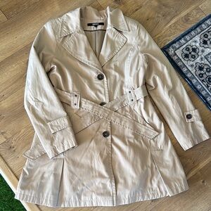 DKNY Women's Cream Trench Coat